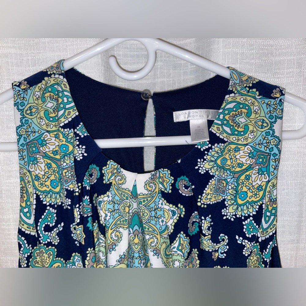 Pretty patterned maxi dres - Picture 3 of 3